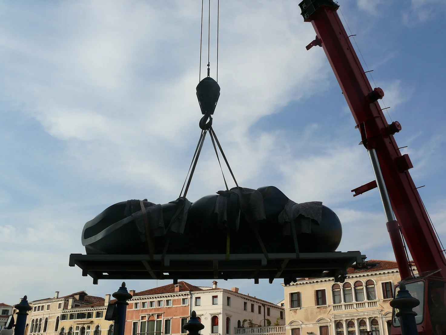 Transport of art works in Venice